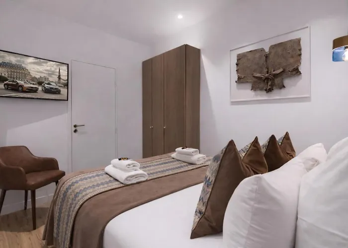 Appartamento N Sublime Avec Sauna Dans Le 17e Parigi