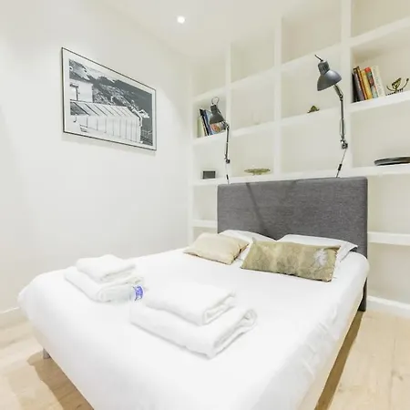 Appartement N Sublime Avec Sauna Dans Le 17e *