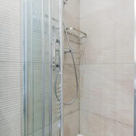 N Sublime Avec Sauna Dans Le 17e Appartement Paris