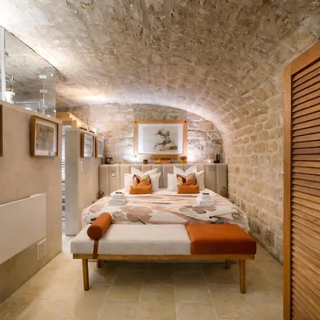 N Sublime Avec Sauna Dans Le 17e Paříž