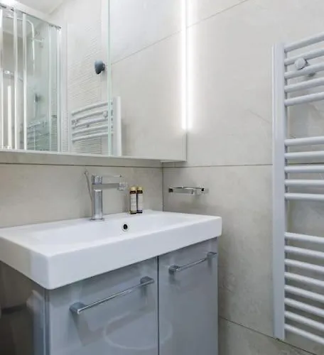 N Sublime Avec Sauna Dans Le 17e アパート *