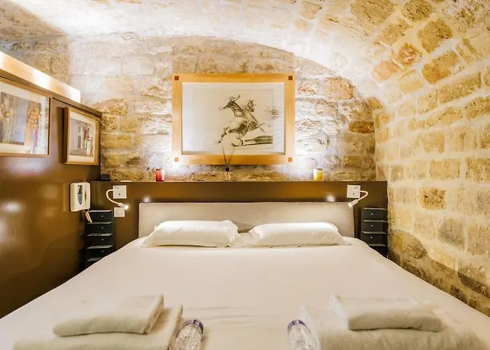 N Sublime Avec Sauna Dans Le 17e