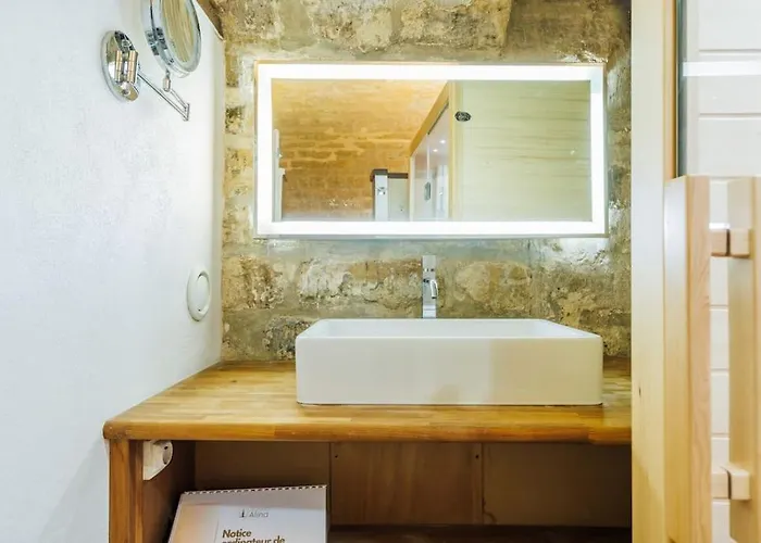 N Sublime Avec Sauna Dans Le 17e *