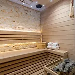 N Sublime Avec Sauna Dans Le 17e