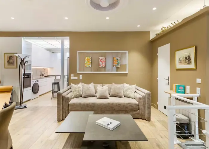 Apartament N Sublime Avec Sauna Dans Le 17e *